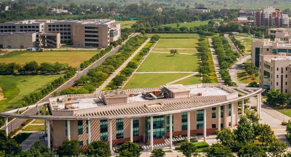 shiv nadar university